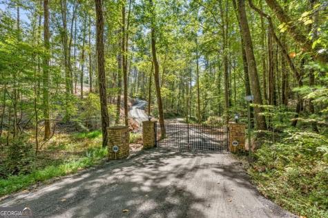 25 Riverhouse Drive Dahlonega GA 30533