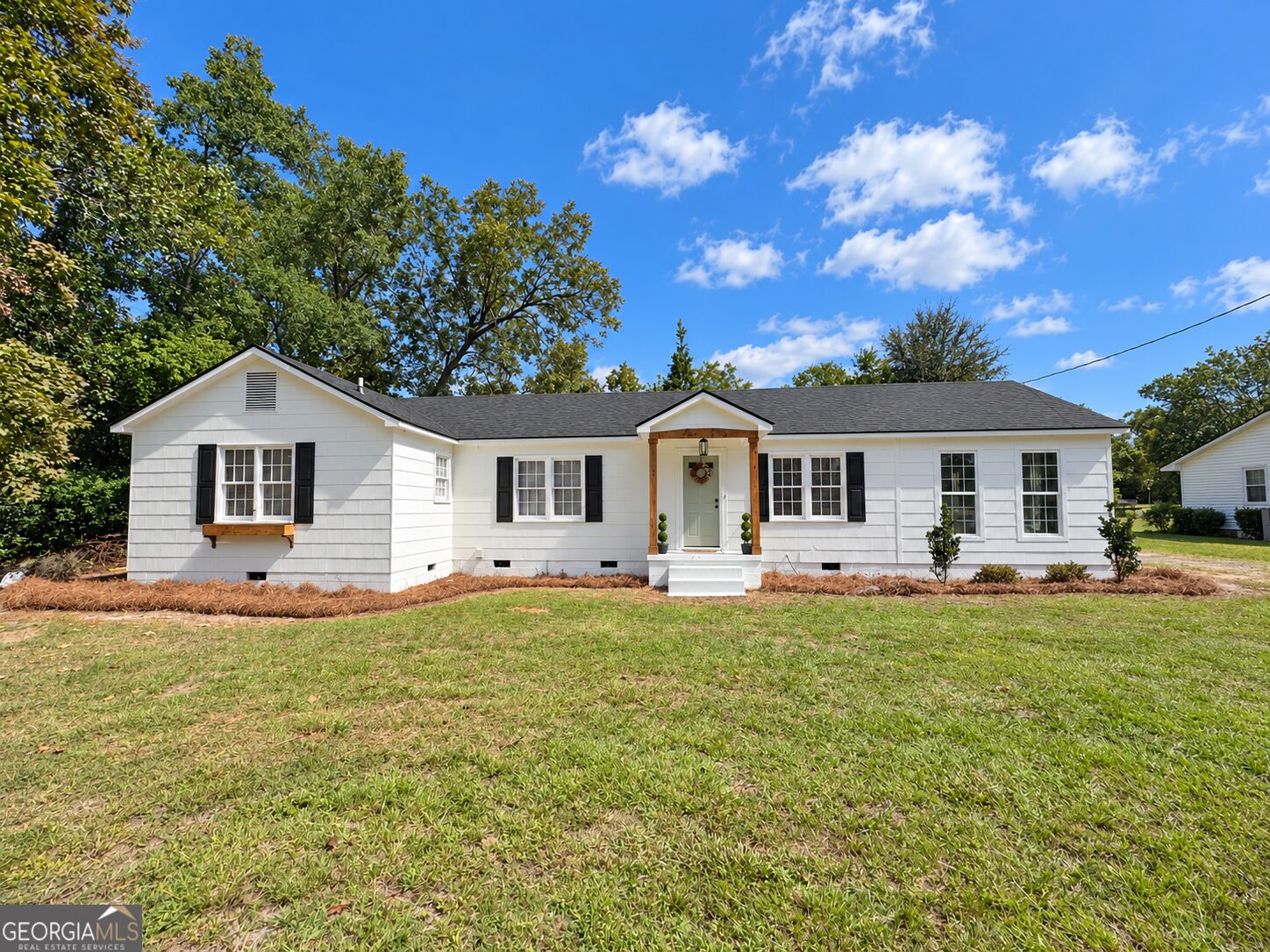 711 5th Avenue Twin City GA 30471
