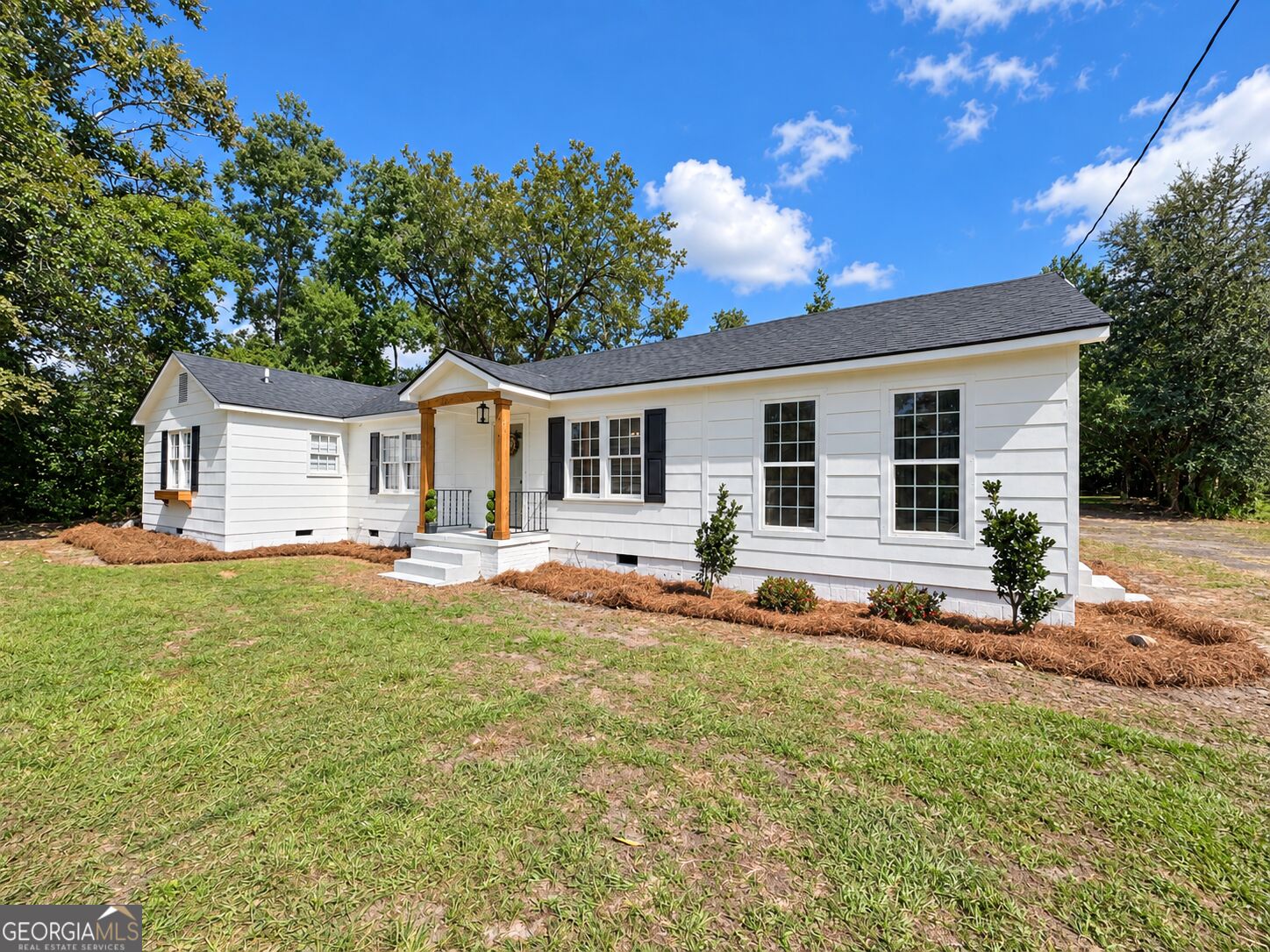 711 5th Avenue Twin City GA 30471