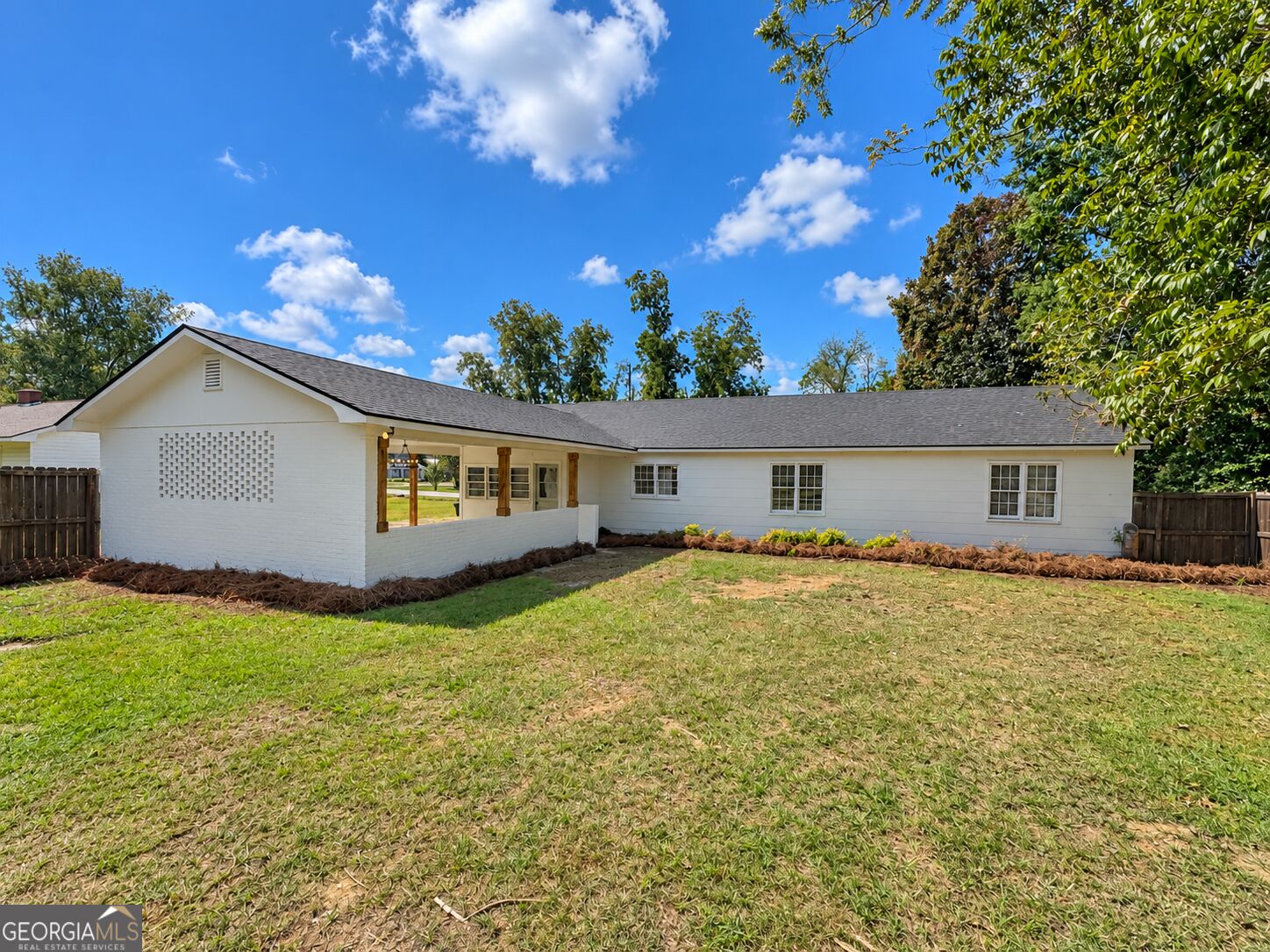 711 5th Avenue Twin City GA 30471