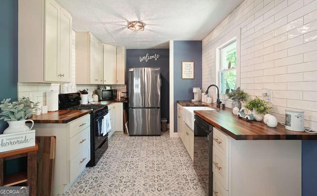 1214 Marshall Fuller Road Dallas GA 30157
