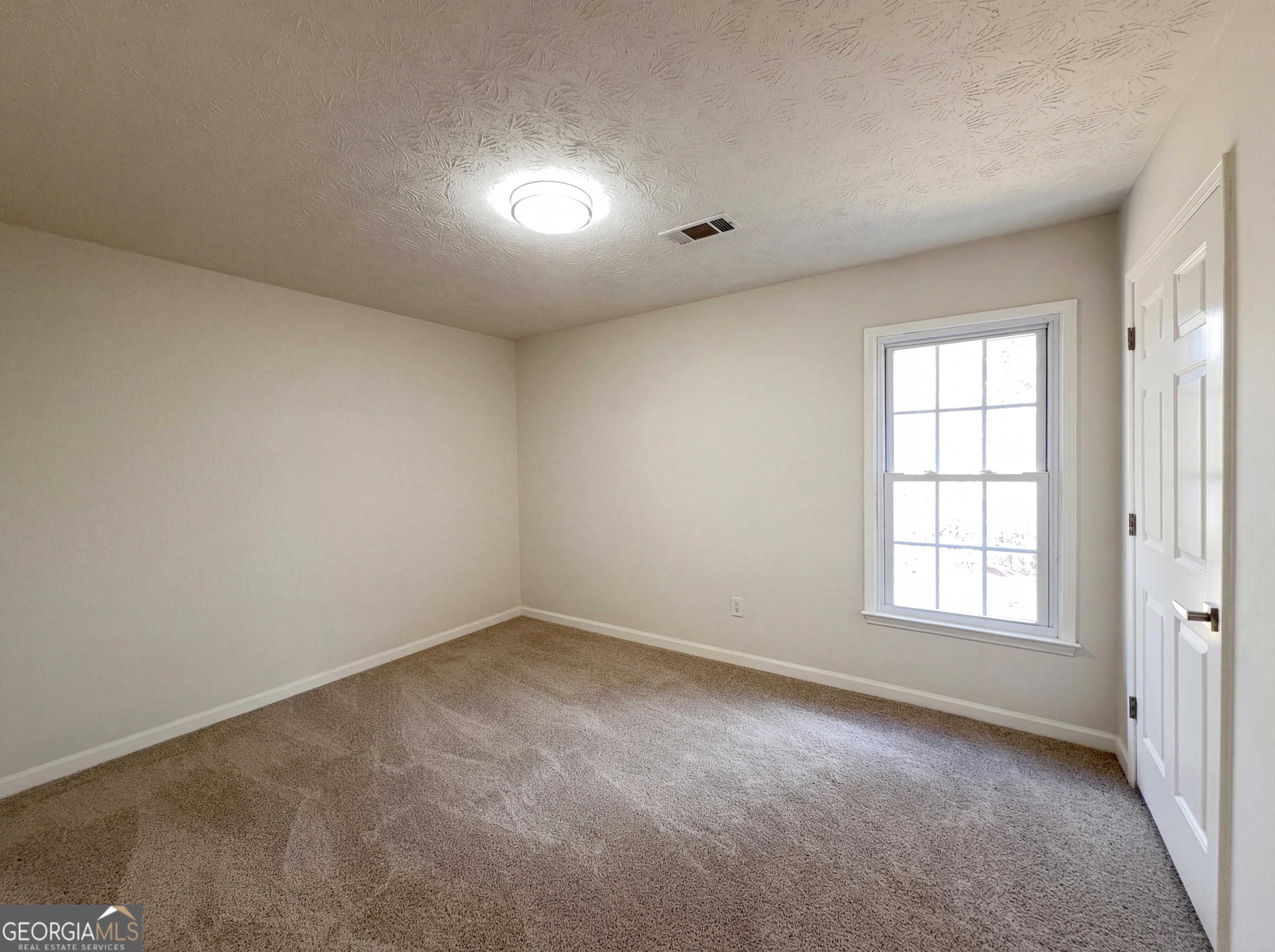 135 Forest Lake Way Fayetteville GA 30215