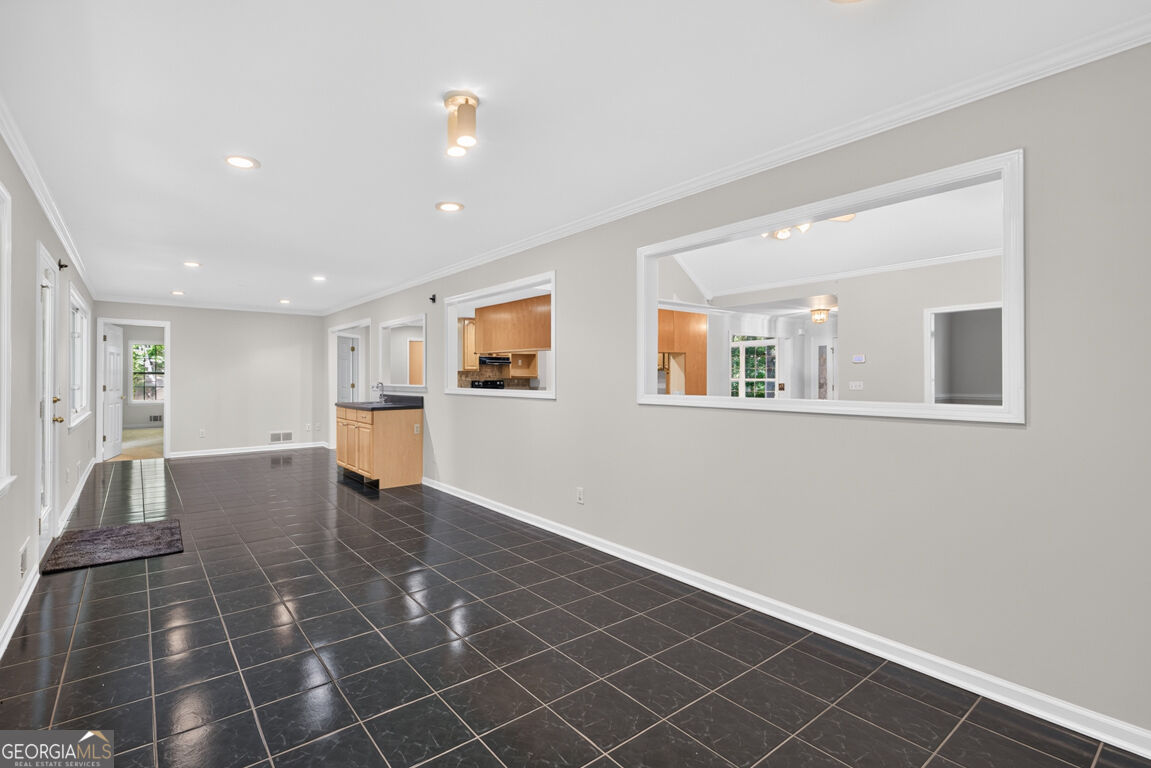 20 Tabor Forest Drive Oxford GA 30054