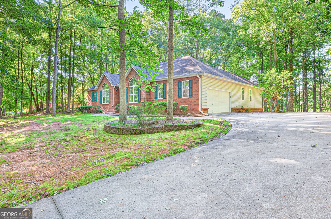 20 Tabor Forest Drive Oxford GA 30054