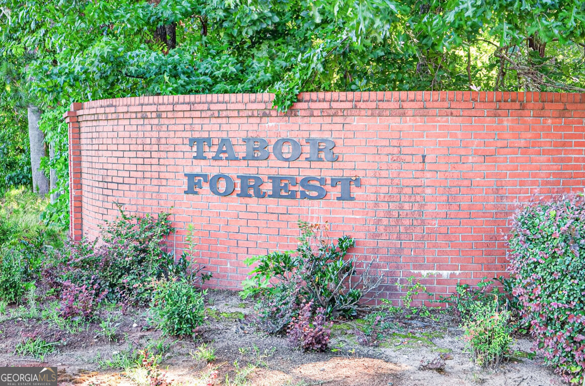 20 Tabor Forest Drive Oxford GA 30054