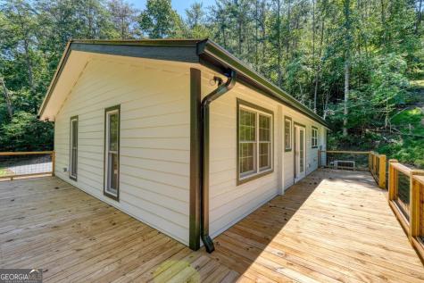 6564 Crooked Creek Road Young Harris GA 30582