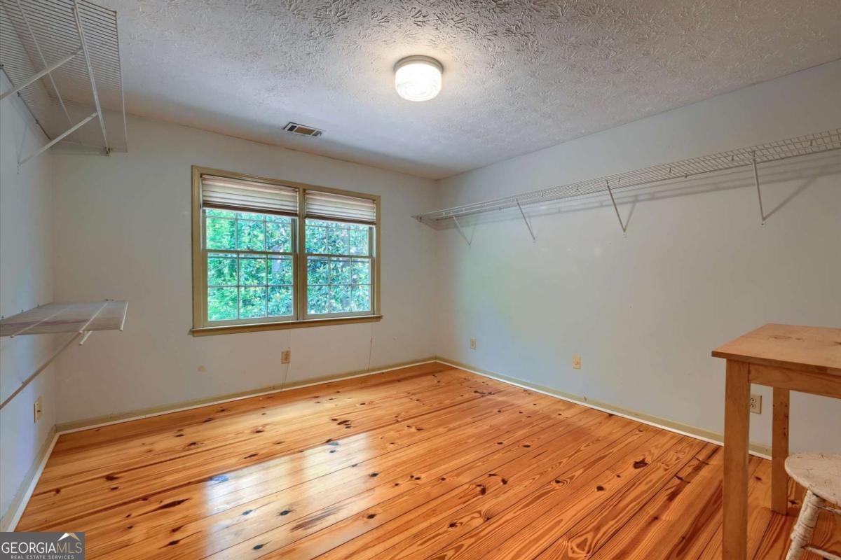 2245 Birmingham Road Alpharetta GA 30004