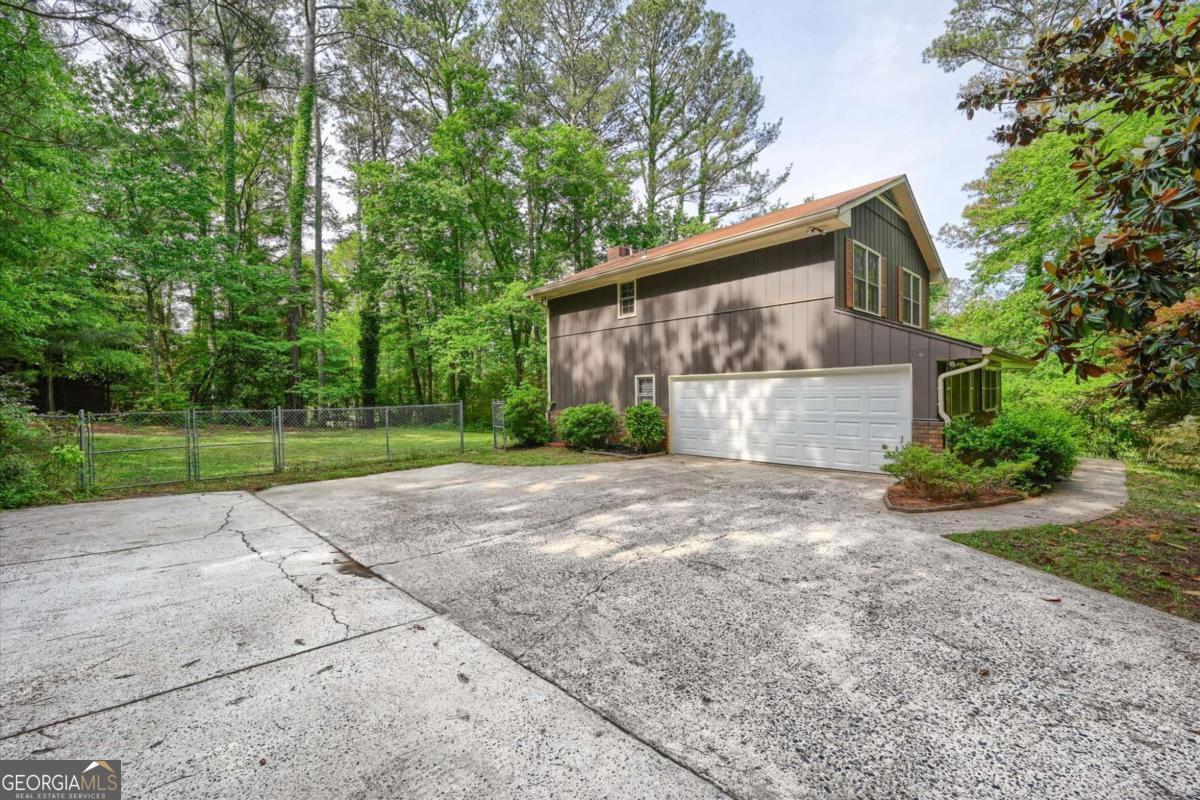 2245 Birmingham Road Alpharetta GA 30004