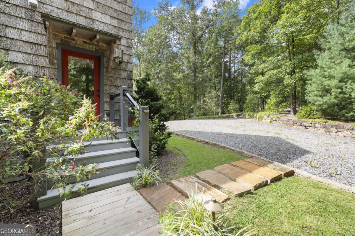 530 Burleson Road Ellijay GA 30536