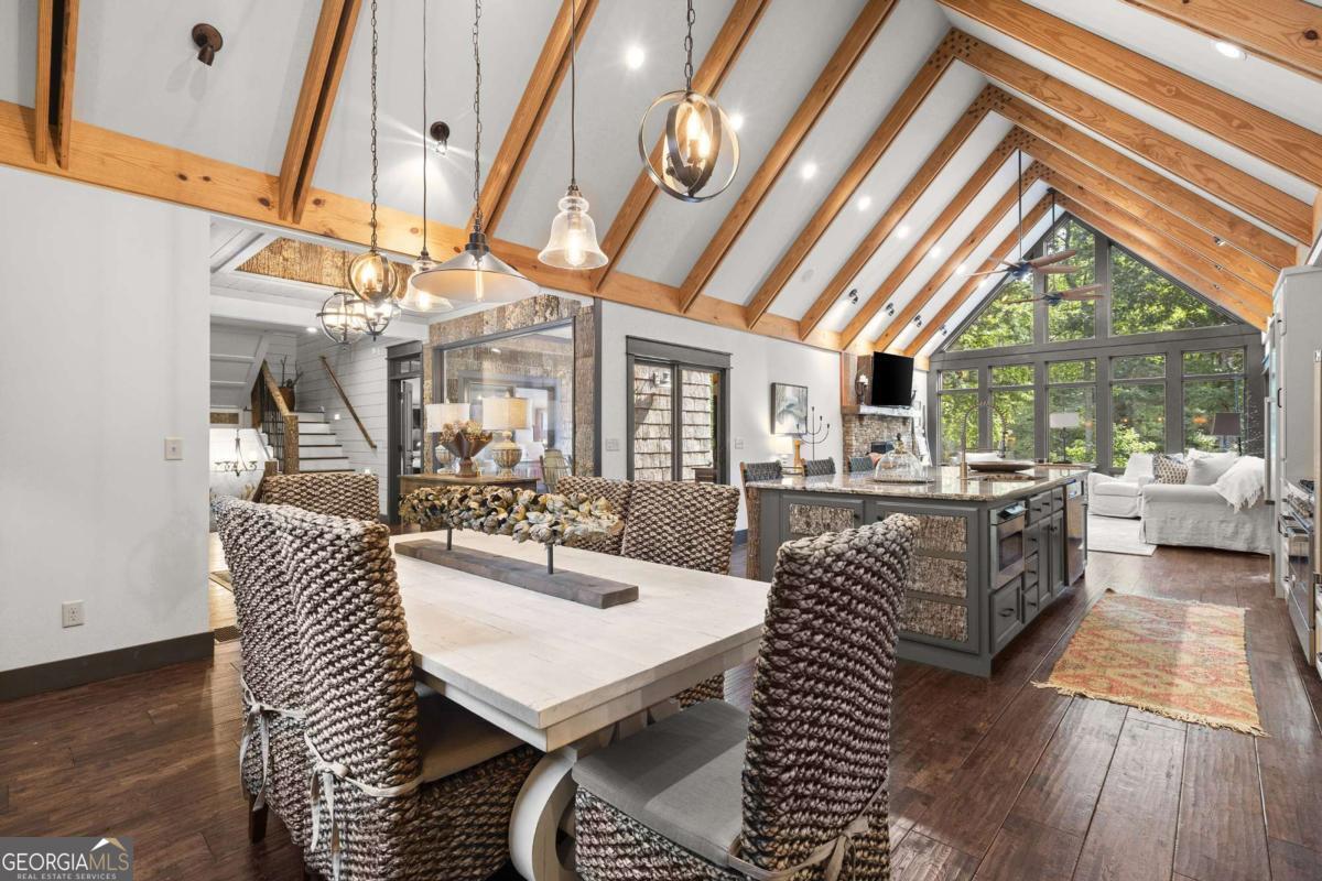 530 Burleson Road Ellijay GA 30536