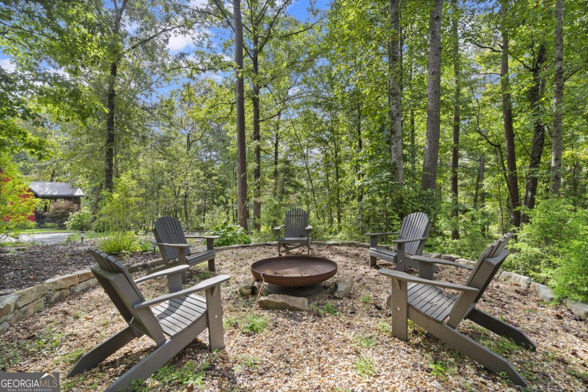530 Burleson Road Ellijay GA 30536