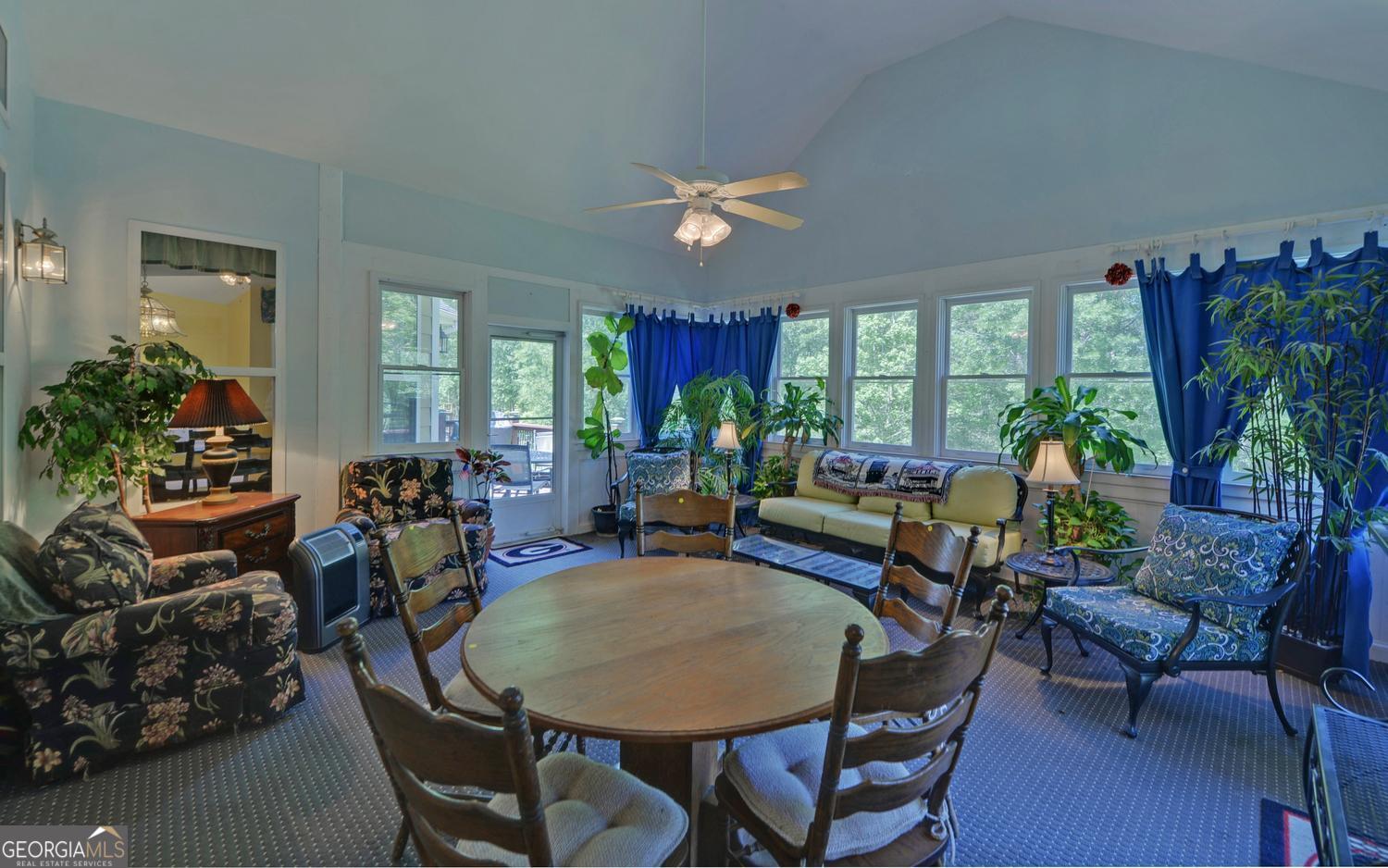 227 Capri Drive Hartwell GA 30643