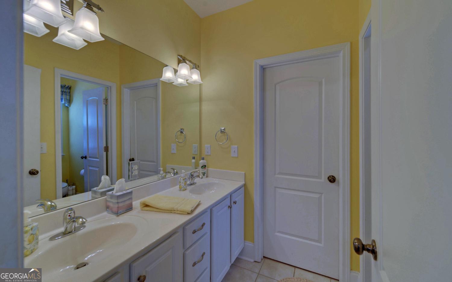 227 Capri Drive Hartwell GA 30643