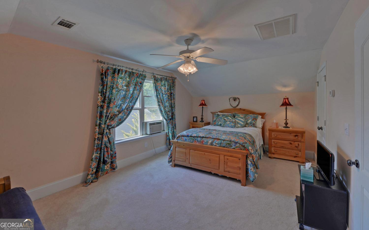 227 Capri Drive Hartwell GA 30643
