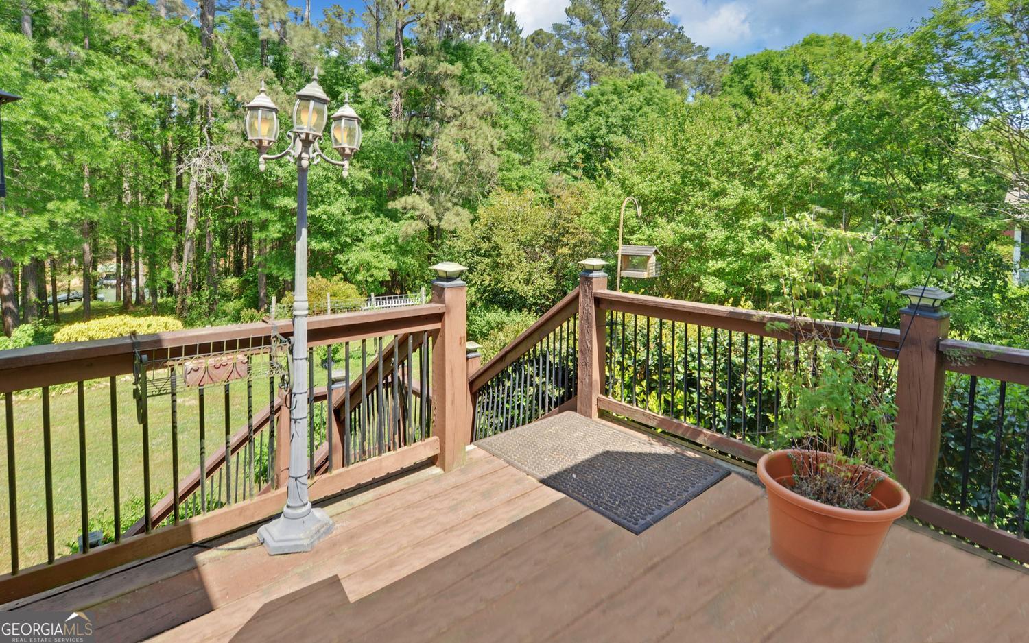 227 Capri Drive Hartwell GA 30643