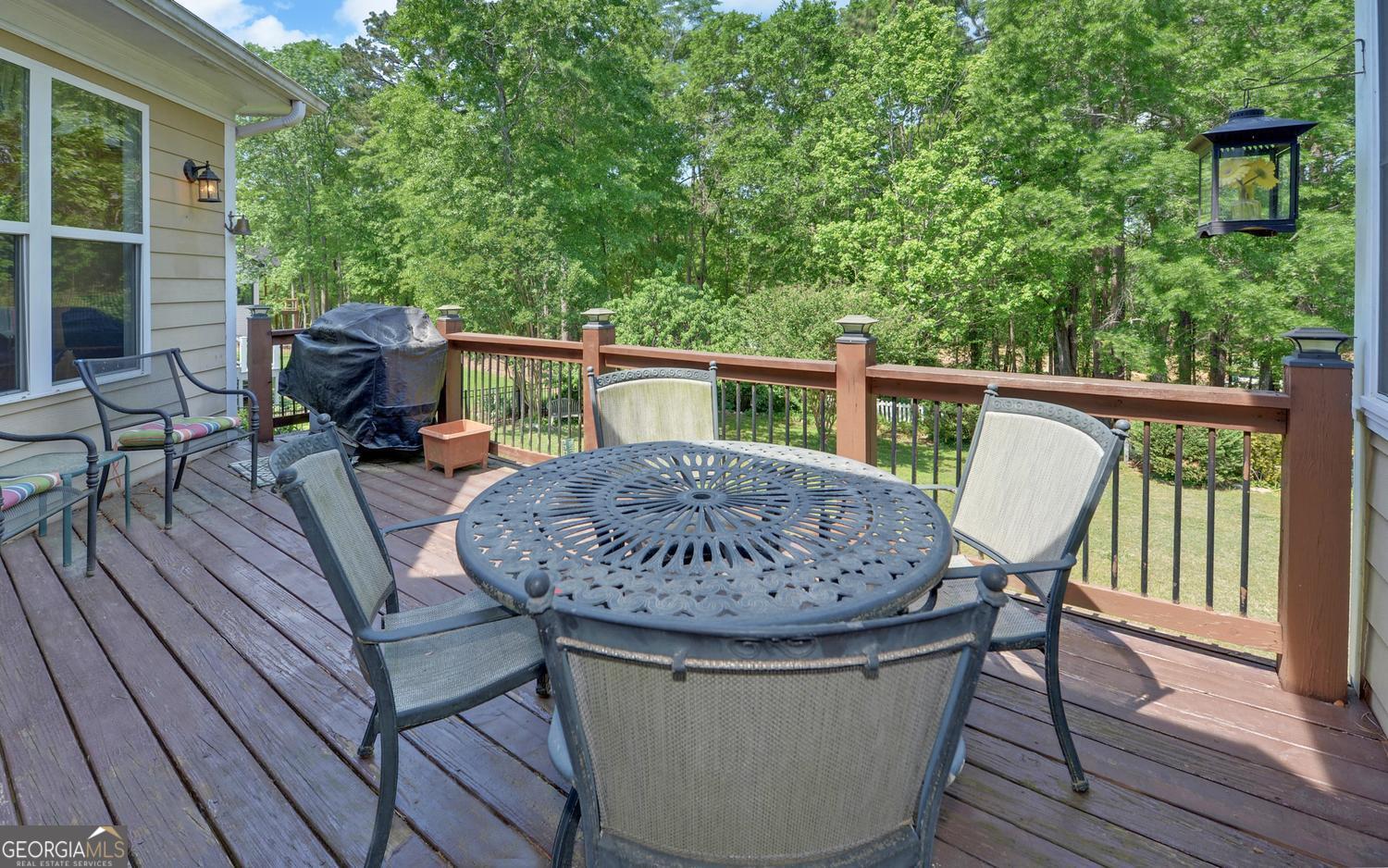 227 Capri Drive Hartwell GA 30643