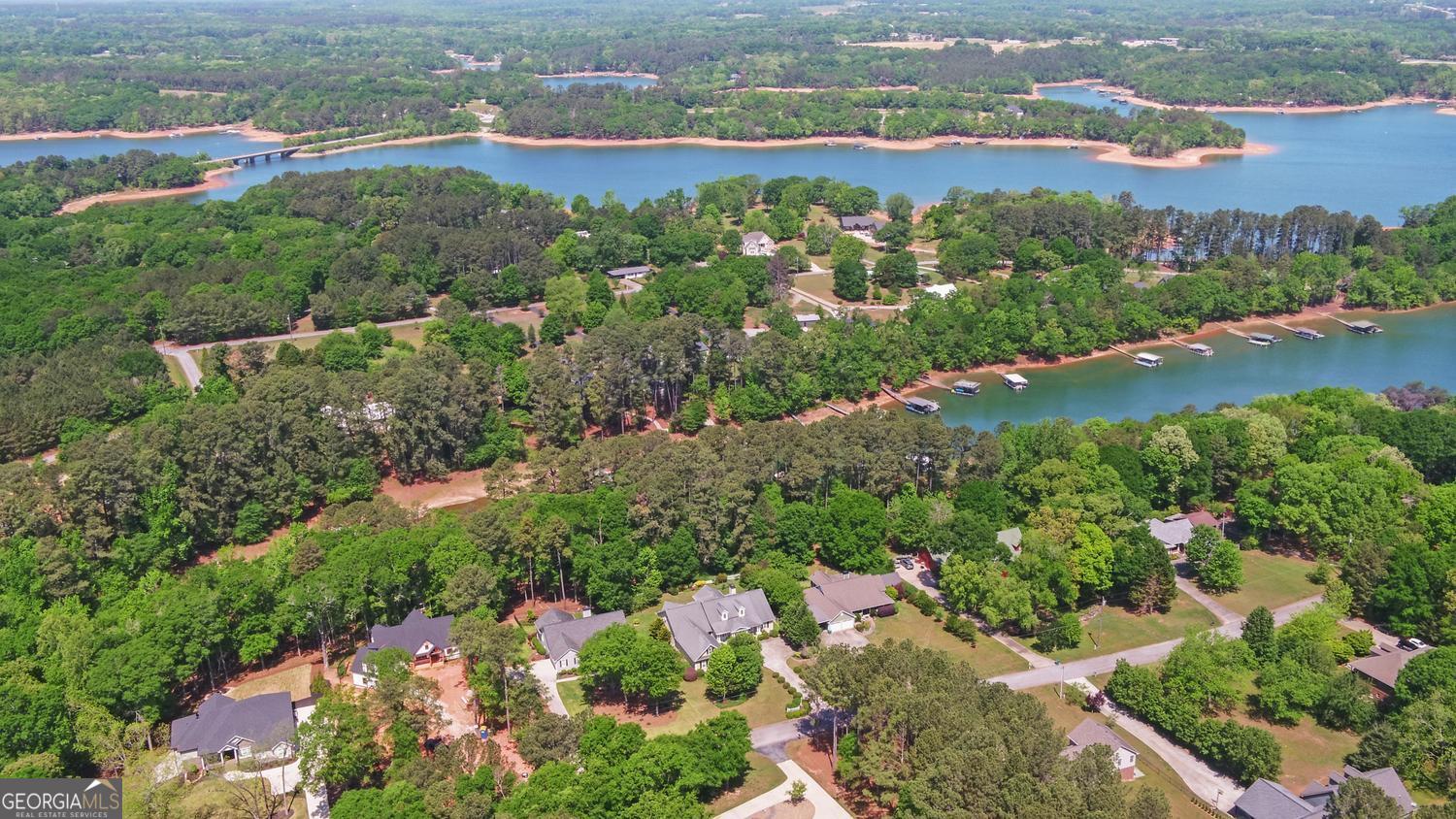 227 Capri Drive Hartwell GA 30643