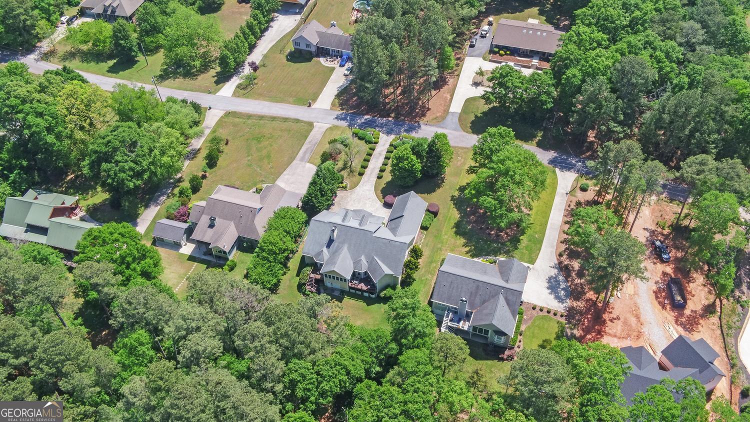 227 Capri Drive Hartwell GA 30643