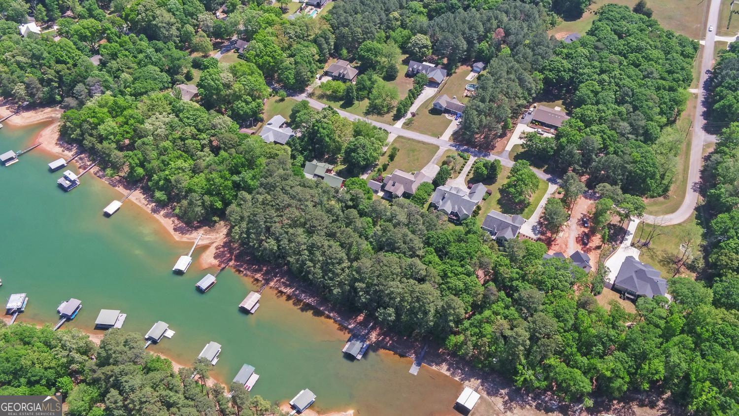 227 Capri Drive Hartwell GA 30643