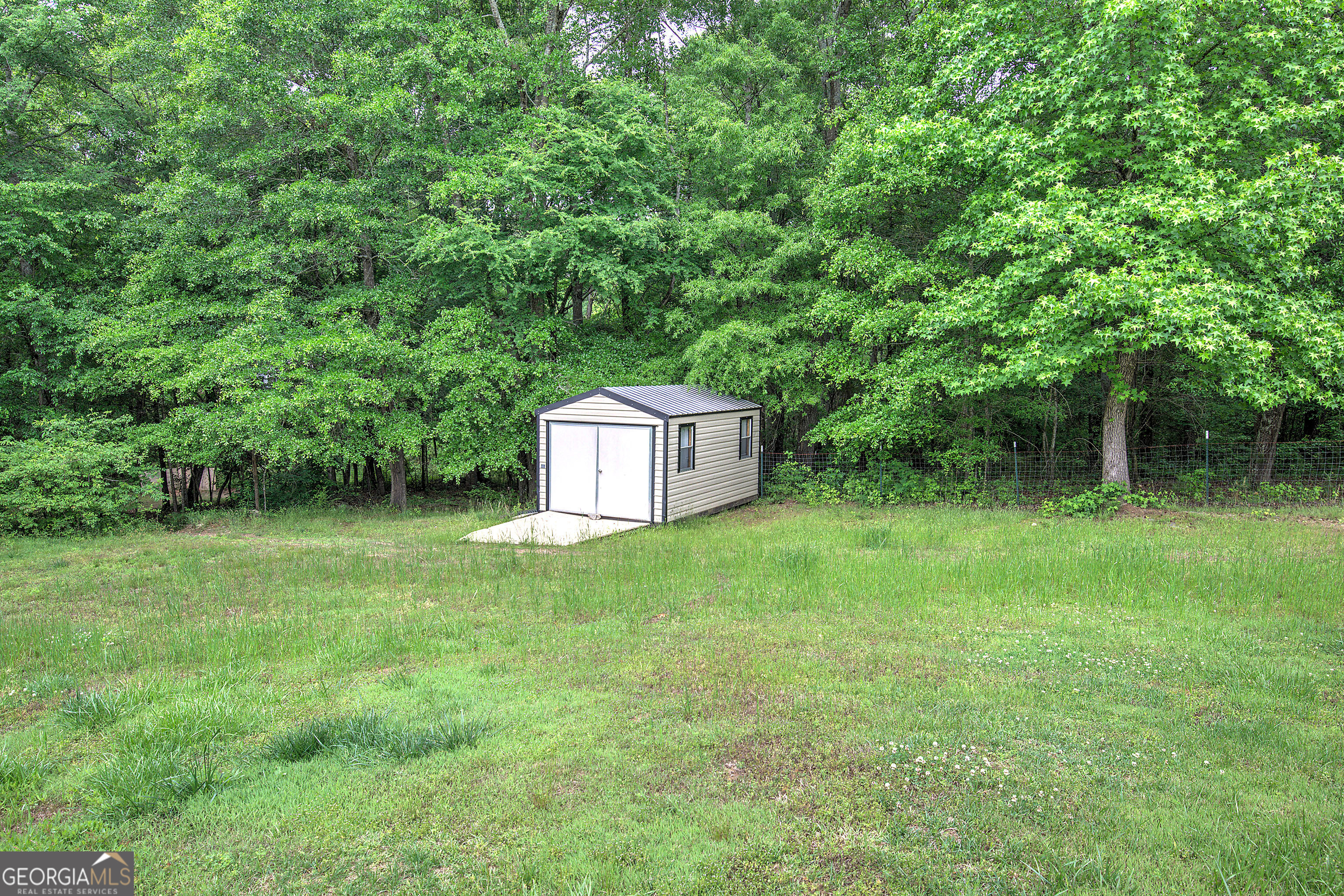 1005 Harmony Road Silver Creek GA 30173