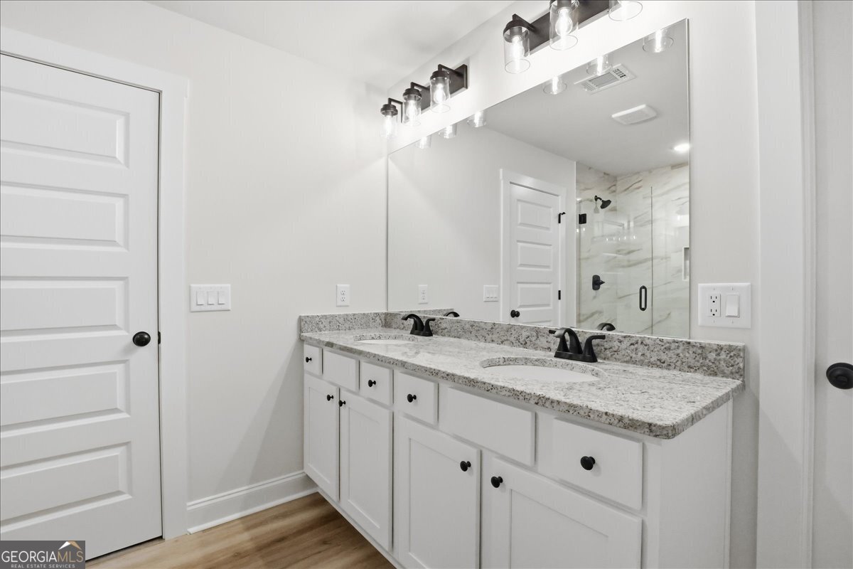 211 Rachel Lane Hartwell GA 30643