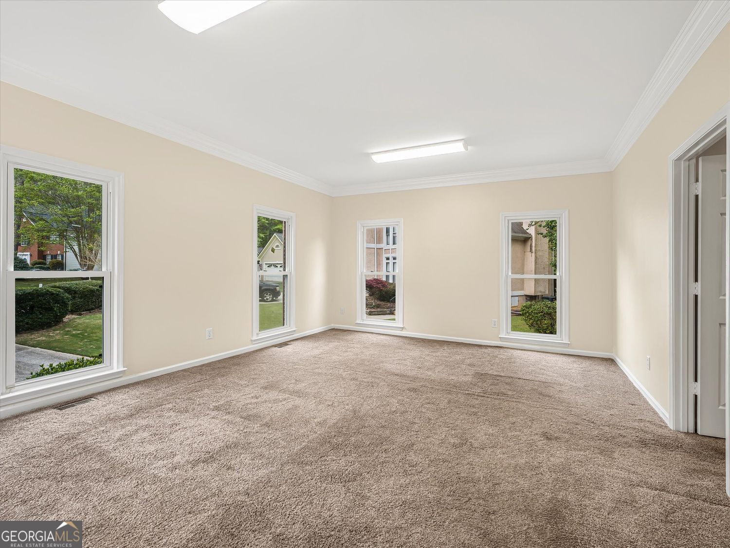 96 Southern Golf Court Fayetteville GA 30215