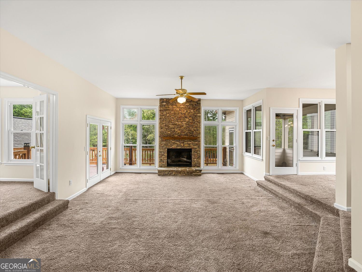 96 Southern Golf Court Fayetteville GA 30215