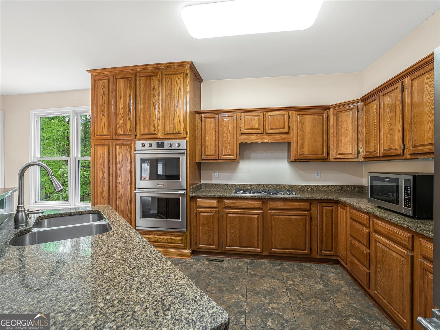 96 Southern Golf Court Fayetteville GA 30215