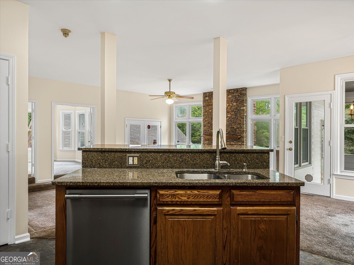 96 Southern Golf Court Fayetteville GA 30215