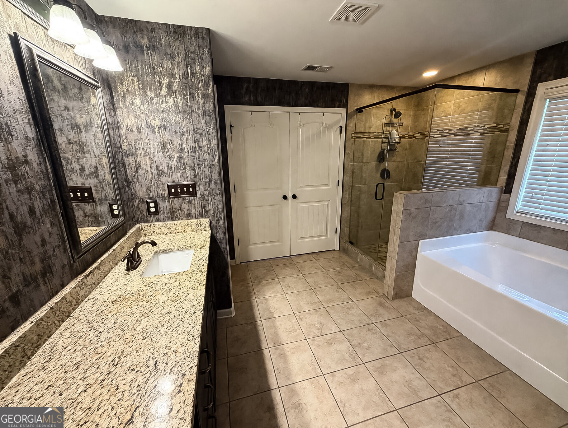 320 Cliffhaven Circle Newnan GA 30263