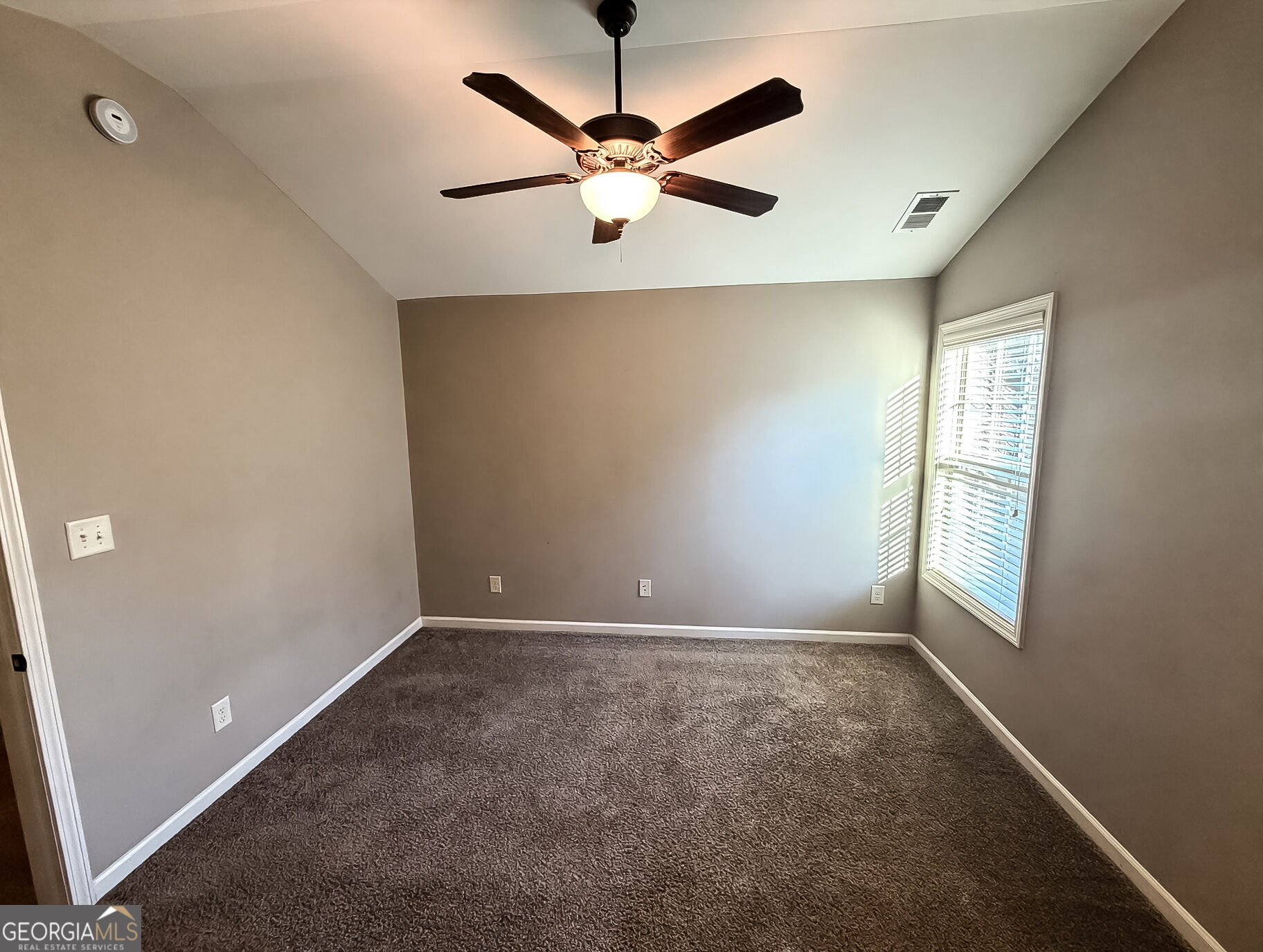 320 Cliffhaven Circle Newnan GA 30263