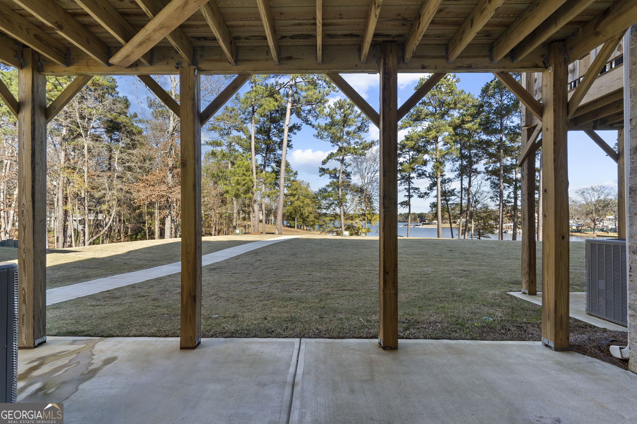 104 Crane 27a Lane Eatonton GA 31024