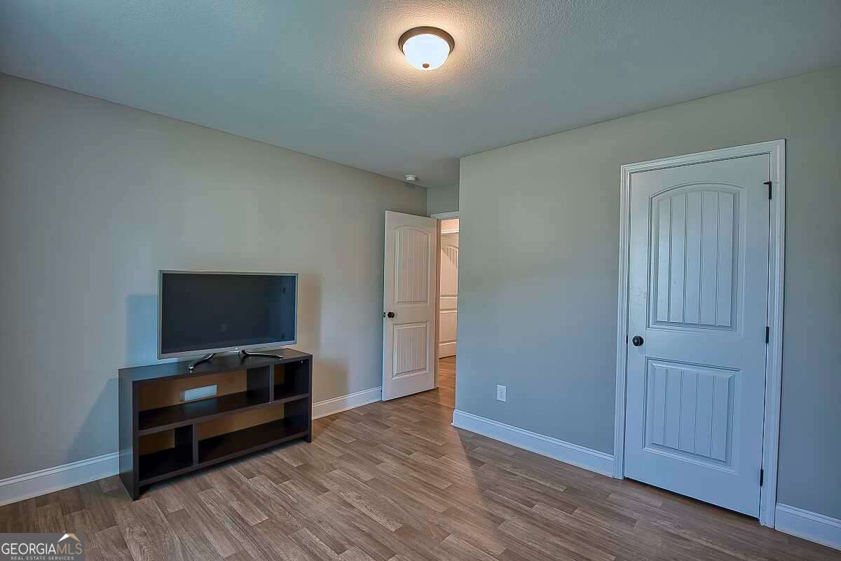 186 Kinsley Way Statham GA 30666