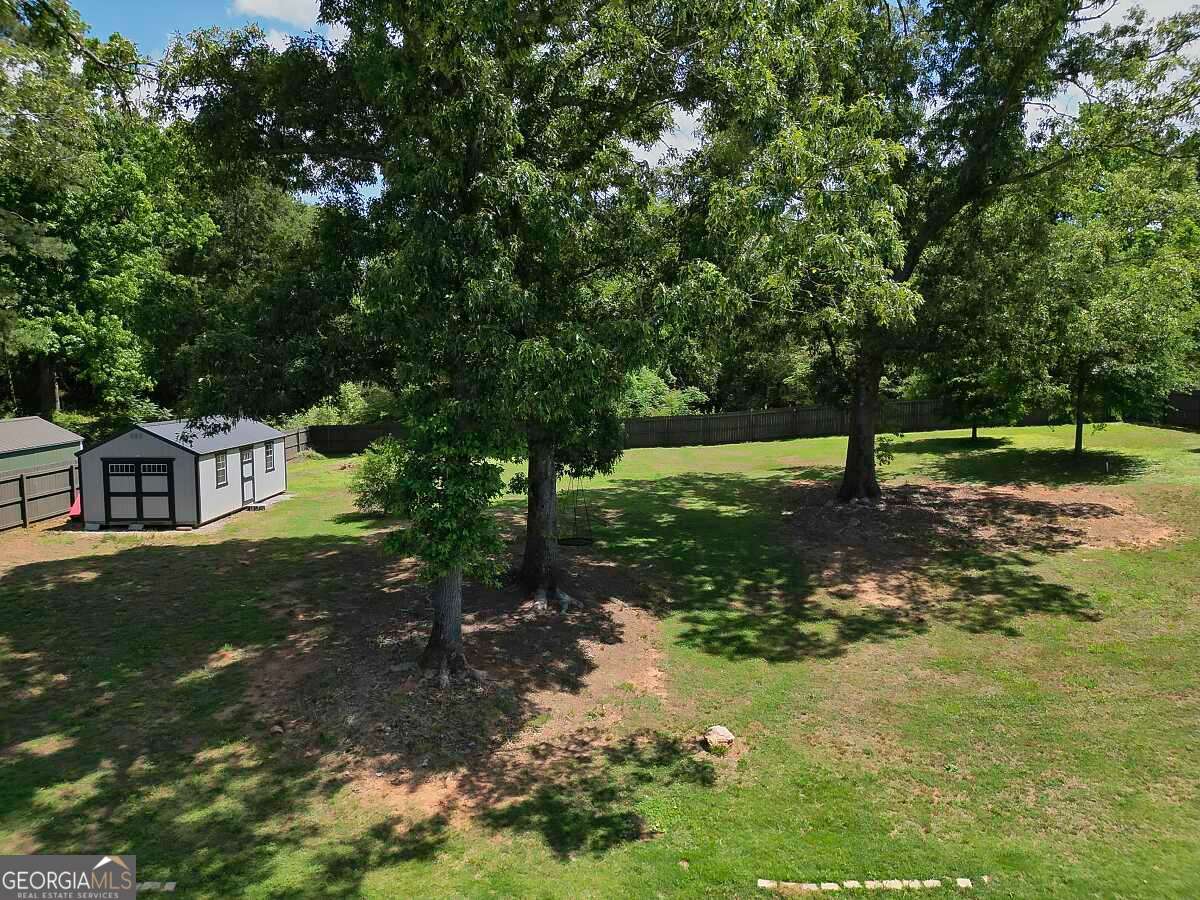 186 Kinsley Way Statham GA 30666