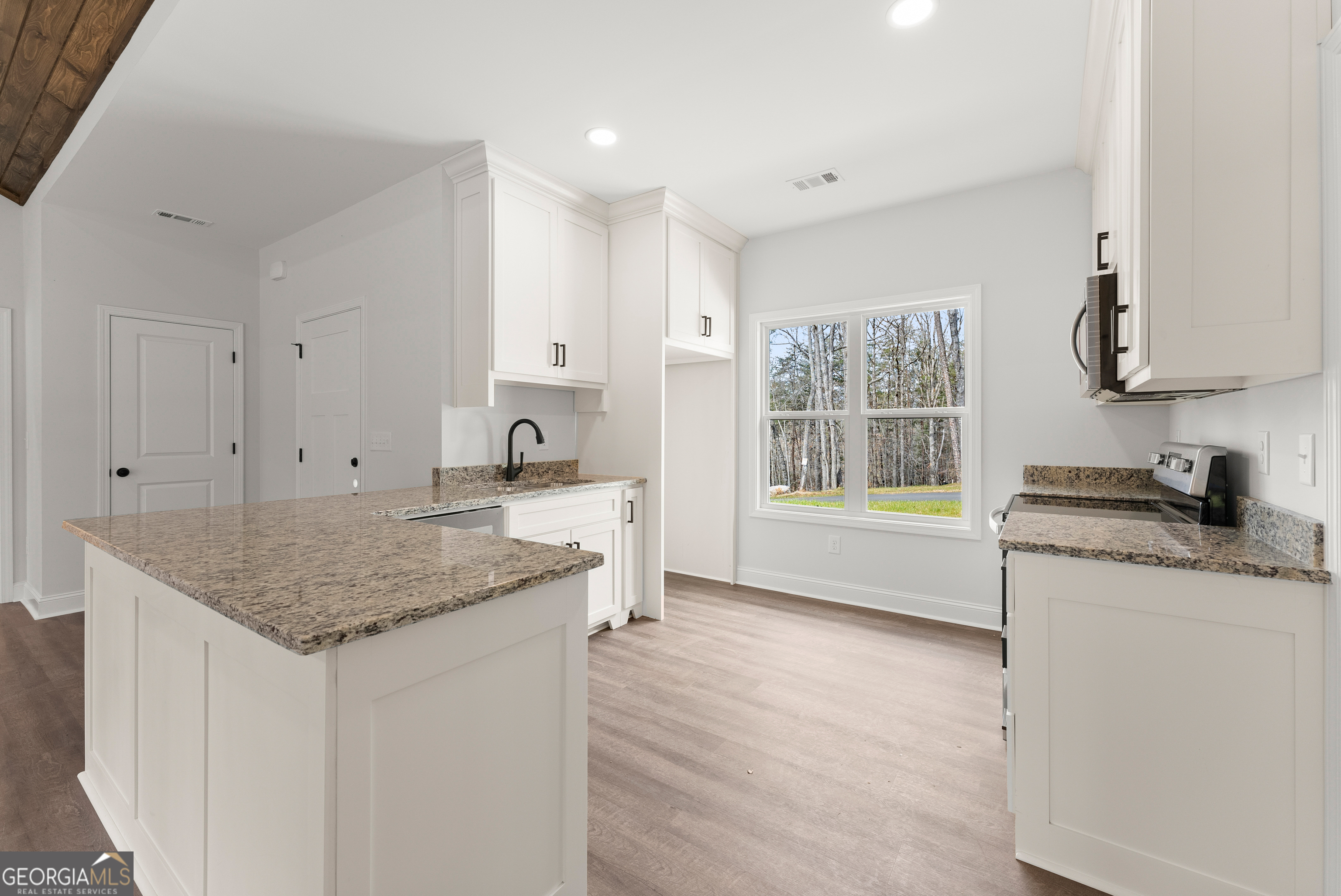50 Hawks Ridge Court Cleveland GA 30528