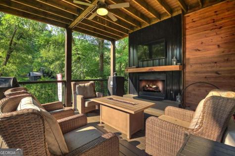 60 Hiles Hatch Lane Blue Ridge GA 30513