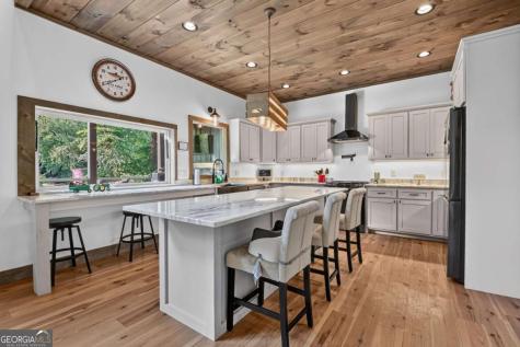 60 Hiles Hatch Lane Blue Ridge GA 30513
