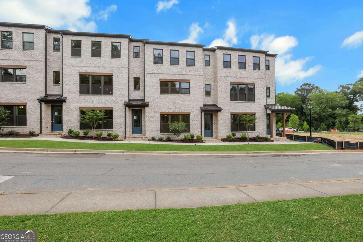 116 Bridgecrest Road Roswell GA 30075