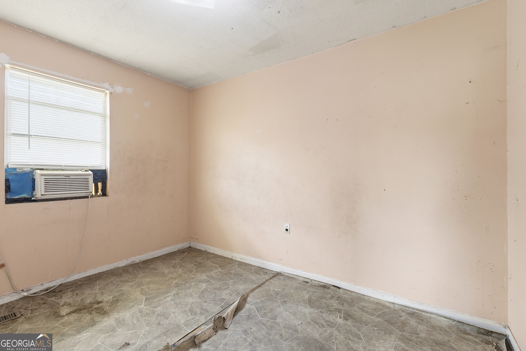 1512 State Ext Street Perry GA 31069