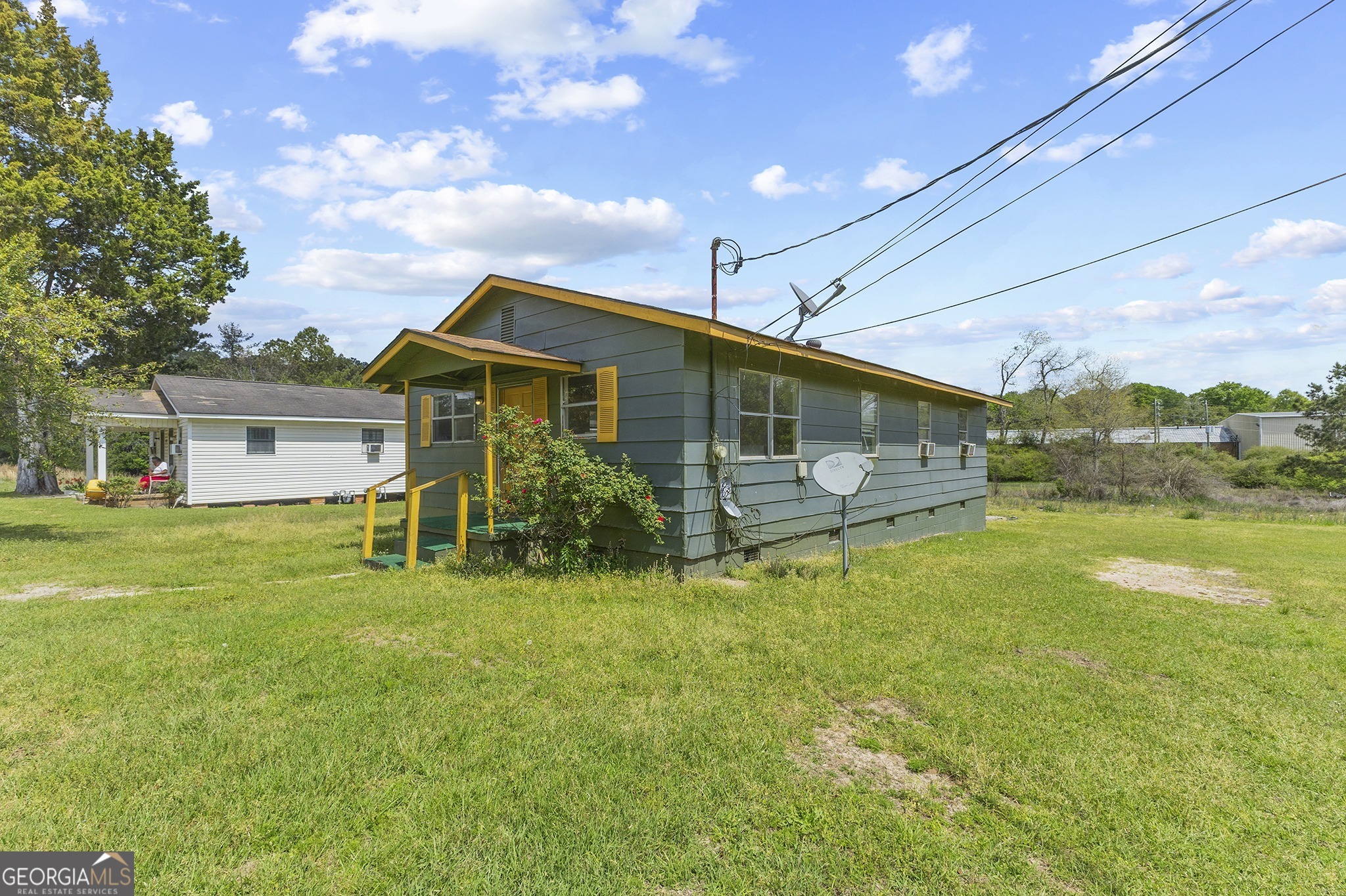 1512 State Ext Street Perry GA 31069