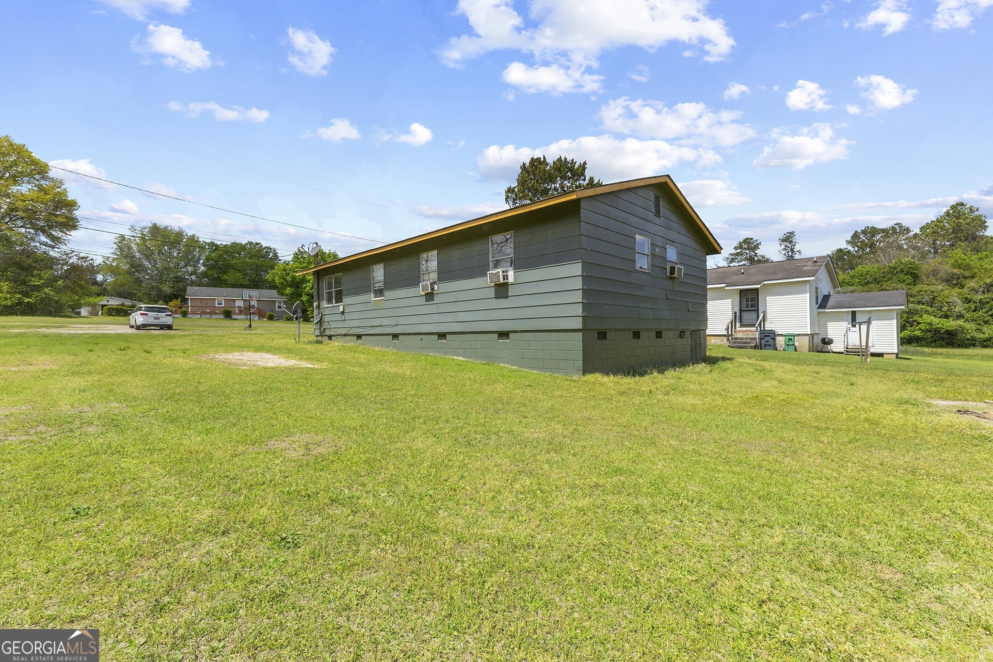 1512 State Ext Street Perry GA 31069