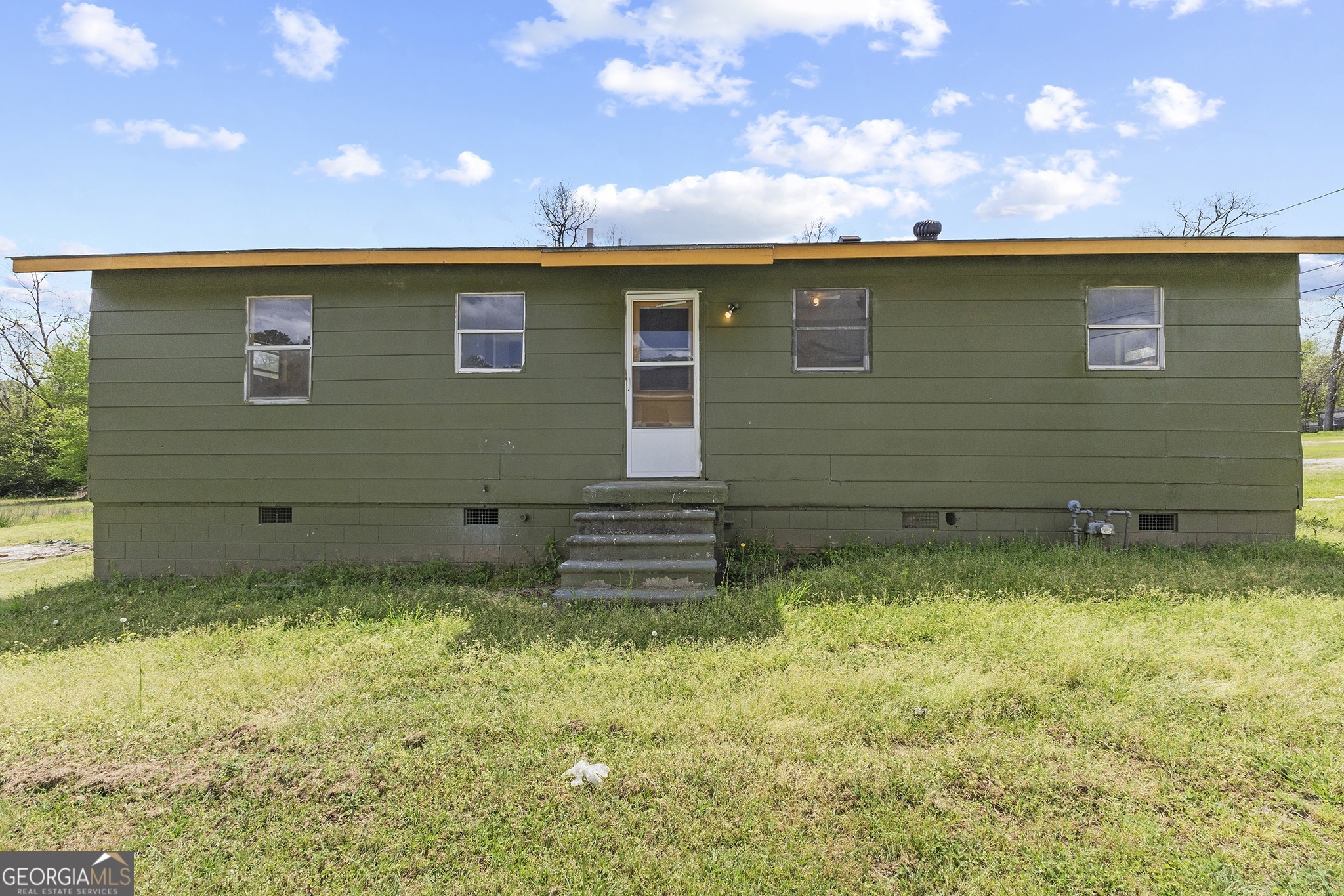 1512 State Ext Street Perry GA 31069