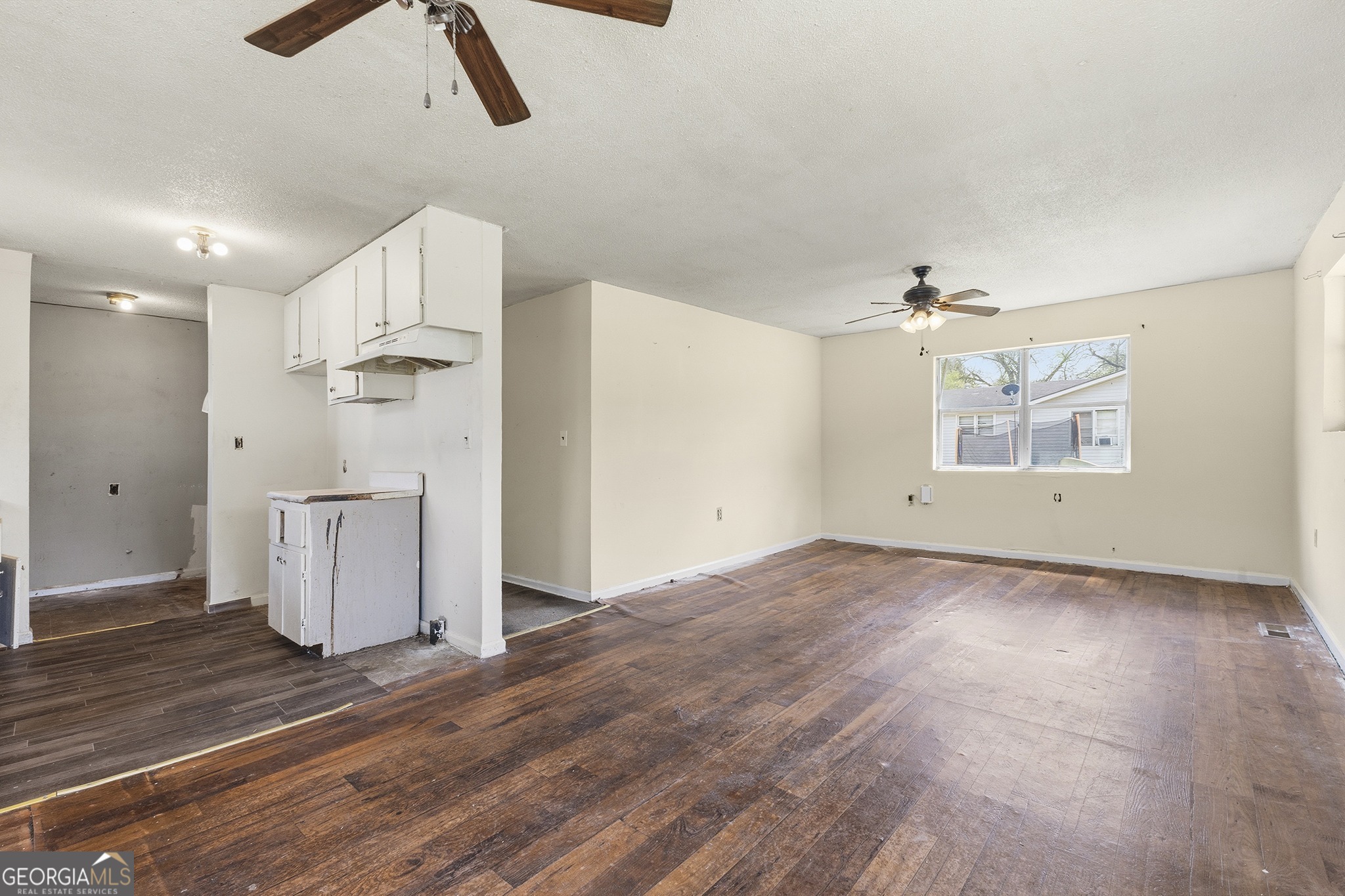 1512 State Ext Street Perry GA 31069