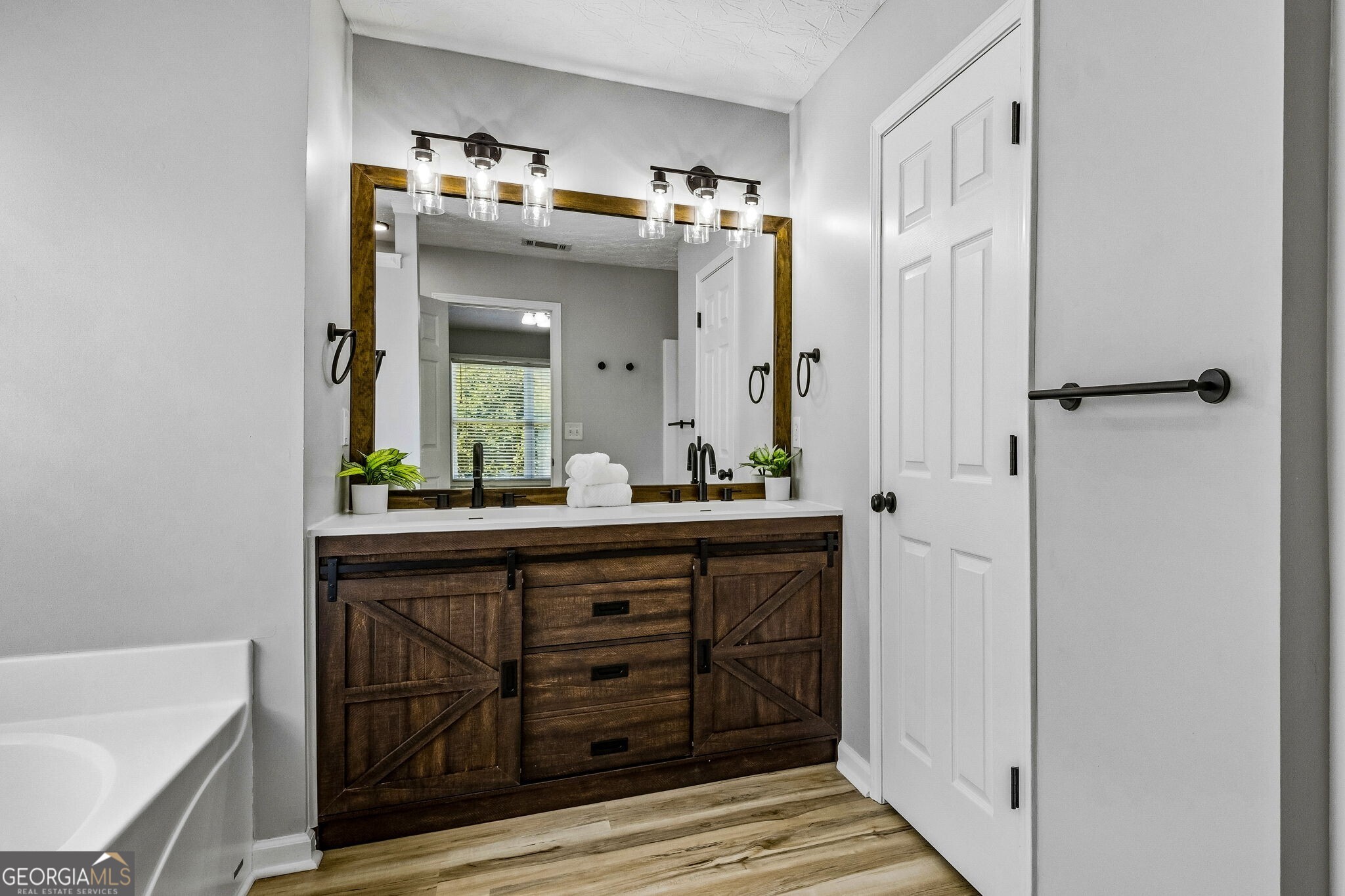 313 Woodland Pass Canton GA 30114