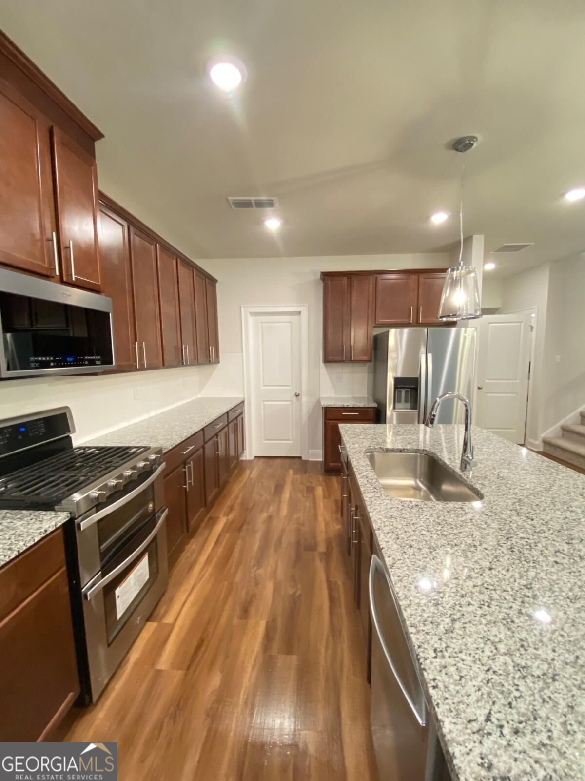 3290 Summerpoint Crossing Cumming GA 30028