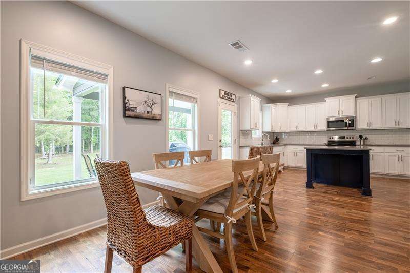 719 Fairview Road Brooks GA 30205