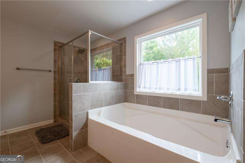 719 Fairview Road Brooks GA 30205
