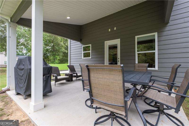 719 Fairview Road Brooks GA 30205