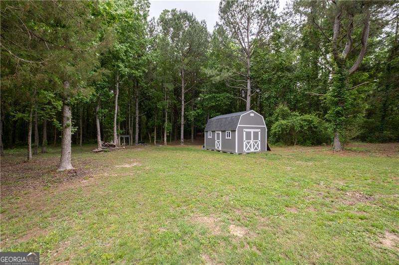 719 Fairview Road Brooks GA 30205