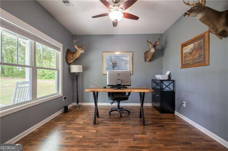 719 Fairview Road Brooks GA 30205